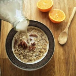 almond-milk-oatmeal_medium