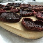 dried-strawberries-board_me